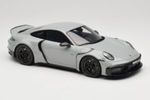 Porsche Brabus 900 Rocket R 992 Nardo Grey GT Spirit 1:18 GT930 Derva - nuotrauka 4 iš 6