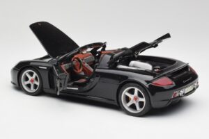Porsche Carrera GT Juodas Maisto 1:18 36665 Metalas - nuotrauka 5 iš 8