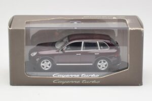 Porsche Cayenne 955 Turbo Tamsiai Raudonas Minichamps 1:43 WAPC2000113 Metalas - nuotrauka 4 iš 4