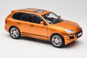 Porsche Cayenne GTS Lava Orange Norev 1:18 187535 Metalas - nuotrauka 6 iš 8