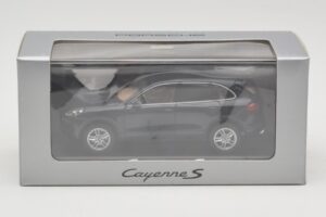 Porsche Cayenne 958 S Blue Metallic Minichamps 1:43 WAP0200060E Metalas - nuotrauka 4 iš 4