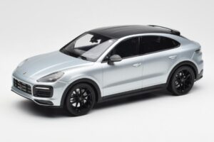 Porsche Cayenne E3 S Coupe Dolo Sidabrinis Norev 1:18 WAP0213220K Metalas