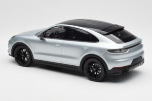 Porsche Cayenne E3 S Coupe Dolo Sidabrinis Norev 1:18 WAP0213220K Metalas - nuotrauka 5 iš 6