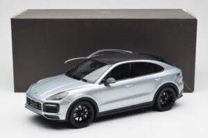 Porsche Cayenne E3 S Coupe Dolo Sidabrinis Norev 1:18 WAP0213220K Metalas - nuotrauka 6 iš 6