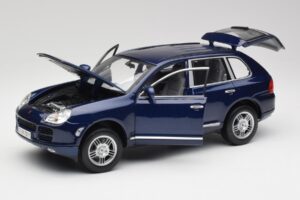 Porsche Cayenne S 9PA Dark Sea Mėlynas Metalinis Maisto 1:18 31635 Metalas - nuotrauka 2 iš 8