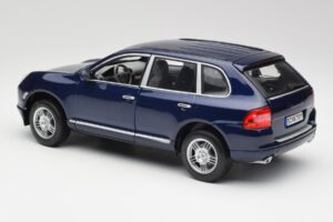 Porsche Cayenne S 9PA Dark Sea Mėlynas Metalinis Maisto 1:18 31635 Metalas - nuotrauka 7 iš 8