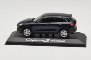 Porsche Cayenne 958 S Diesel Blue Metallic Minichamps 1:43 WAP0200080E Metalas