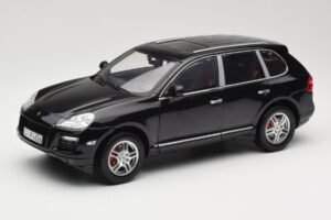Porsche Cayenne Turbo 957 Juodas Norev 1:18 WAP02112317 Metalas