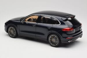 Porsche Cayenne Turbo S 958 Blue Metallic Minichamps 1:18 110064001 Metalas - nuotrauka 7 iš 8