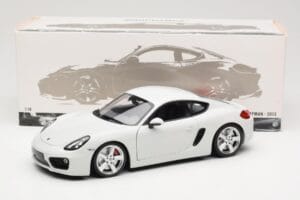 Porsche Cayman 981 Baltas Minichamps 1:18 113062221 Metalas - nuotrauka 8 iš 8