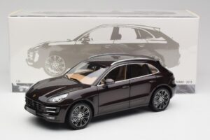 Porsche Macan 95B Turbo Mahagonas Metalinis Minichamps 1:18 110062500 Metalas - nuotrauka 8 iš 8