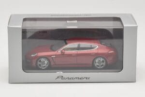 Porsche Panamera 970 Red Metallic Minichamps 1:43 WAP0200119 Metalas - nuotrauka 4 iš 4