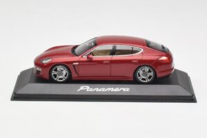 Porsche Panamera 970 Raudonas Minichamps 1:43 WAP02000119 Metalas