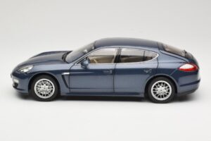 Porsche Panamera 970 S Mėlynas Minichamps 1:18 WAP02100119 Metalas - nuotrauka 4 iš 8