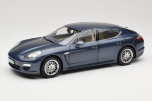 Porsche Panamera 970 S Mėlynas Minichamps 1:18 WAP02100119 Metalas
