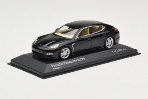 Porsche Panamera 970 Turbo Juodas Metallic Minichamps 1:43 400068271 Metalas - nuotrauka 2 iš 4