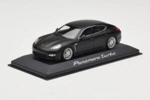 Porsche Panamera 970 Turbo Matt Black Minichamps 1:43 WAP0200270C Metalas - nuotrauka 2 iš 4