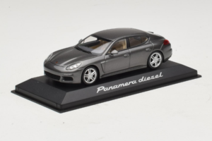 Porsche Panamera 970 Diesel Grey Metallic Minichamps 1:43 WAP0202300E Metalas - nuotrauka 2 iš 4