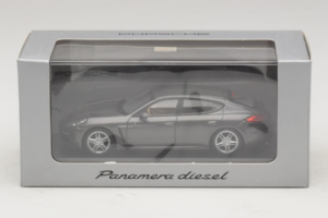 Porsche Panamera 970 Diesel Grey Metallic Minichamps 1:43 WAP0202300E Metalas - nuotrauka 4 iš 4