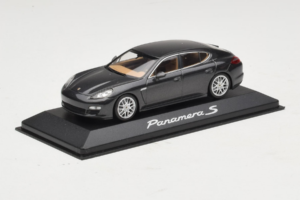 Porsche Panamera 970 S Grey Metallic Minichamps 1:43 WAP02000219 Metalas - nuotrauka 2 iš 4