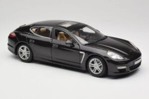 Porsche Panamera Turbo 970 Juodas Maisto 1:18 36197 Metalas - nuotrauka 6 iš 8