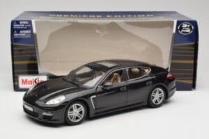 Porsche Panamera Turbo 970 Juodas Maisto 1:18 36197 Metalas - nuotrauka 8 iš 8