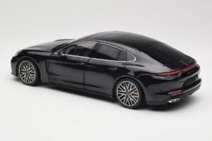Porsche Panamera 971 Turbo S Mėlynas Metallic Minichamps 1:18 113061075 Metalas - nuotrauka 7 iš 8