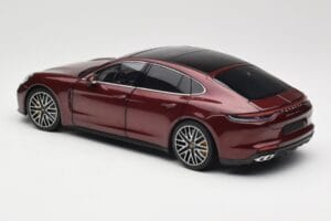 Porsche Panamera 971 Turbo S Raudonas Metallic Minichamps 1:18 113061077 Metalas - nuotrauka 7 iš 8