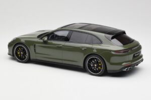 Porsche Panamera Turbo S 971 Sport Turismo Žalias GT Spirit 1:18 GT447 Derva - nuotrauka 5 iš 6