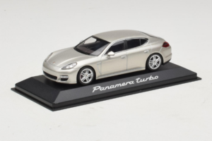 Porsche Panamera 970 Turbo Sidabras Minichamps 1:43 WAP02000519 Metalas - nuotrauka 2 iš 5