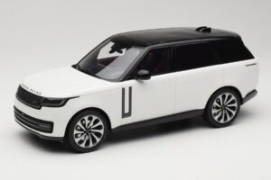 Land Rover Range Rover L460 P530 Autobiography Fuji White GT Spirit 1:18 GT533 Derva