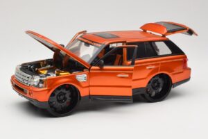 Range Rover Sport L320 Oranžinis Maisto 1:18 31081 Metalas - nuotrauka 2 iš 8