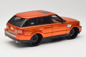 Range Rover Sport L320 Oranžinis Maisto 1:18 31081 Metalas - nuotrauka 3 iš 8
