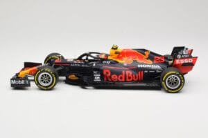 Red Bull Racing RB16 #23 A. Albon 4th Place Styrian GP 2020 Minichamps 1:18 110200223 Metalas - nuotrauka 3 iš 6