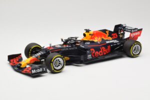 Red Bull Racing RB16 #33 M. Verstappen Winner 70th Anniversary GP 2020 Minichamps 1:18 110200533 Metalas