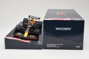 Red Bull Racing RB18 #1 M. Verstappen Winner Austin GP 2022 Minichamps 1:18 113222901 Metalas - nuotrauka 6 iš 6
