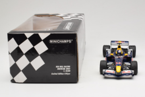 Red Bull RB1 Cosworth #15 C. Klien Red Bull Racing Showcar 2005 Minichamps 1:18 100050085 Metalas - nuotrauka 7 iš 7