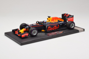 Red Bull RB12 Tag Heuer #3 D. Ricciardo Red Bull Racing 1st Pole Monaco Grand Prix 2016 Minichamps 1:18 117160103 Derva - nuotrauka 2 iš 7