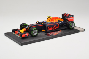 Red Bull RB12 Tag Heuer #33 M. Verstappen Red Bull Racing Showcar 2016 Minichamps 1:18 117161233 Derva - nuotrauka 2 iš 7