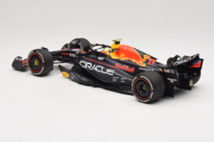 Red Bull RB19 #11 S. Perez Oracle Red Bull Racing Saudi Arabian Grand Prix Winner 2023 Minichamps 1:18 110230111 Derva - nuotrauka 5 iš 6