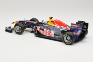 Red Bull RB7 Renault #1 S. Vettel Red Bull Racing World Champion 2011 Minichamps 1:18 110110001 Metalas - nuotrauka 5 iš 6