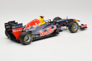 Red Bull RB8 Renault #1 S. Vettel Red Bull Racing Showcar 2012 Minichamps 1:18 110120071 Metalas - nuotrauka 2 iš 7