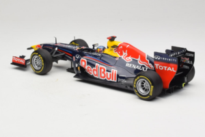 Red Bull RB8 Renault #1 S. Vettel Red Bull Racing Showcar 2012 Minichamps 1:18 110120071 Metalas - nuotrauka 5 iš 7