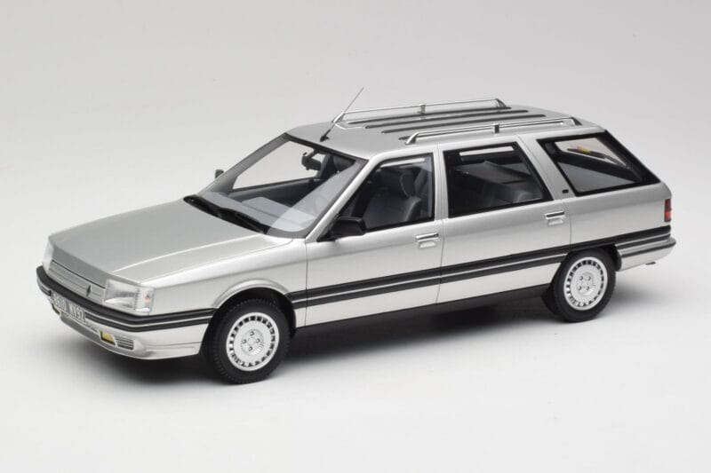 Renault 21 Nevada Sidabrinis Metalinis Otto 1:18 OT479 Derva