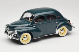 Renault 4CV Žalias Solido 1:18 8047 Metalas