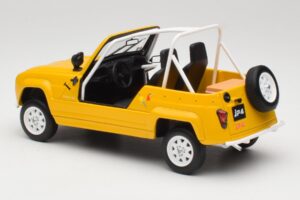 Renault 4L JP4 Jaune Tournesol Otto 1:18 OT1079 Derva - nuotrauka 5 iš 6