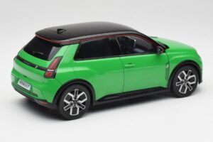 Renault 5 E-Tech Electric Pop Žalias & Juodas Norev 1:18 185502 Metalas - nuotrauka 3 iš 8