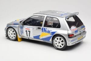 Renault Clio Maxi #17 J. Ragnotti / G. Thimonier Tour de Corse 1995 Otto 1:12 G090 Derva - nuotrauka 5 iš 6