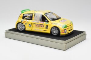 Renault Clio Sport #2 E. Rangoni Renault Clio Trophy Winner 2000 Universal Hobbies 1:18 7711218616 Metalas - nuotrauka 4 iš 6