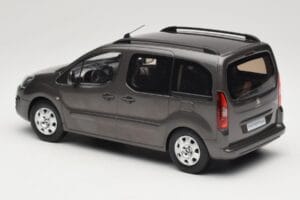 Renault Juvaquatre Break 300 kg Dramblio Kaulo Norev 1:18 185260 Metalas - nuotrauka 5 iš 6